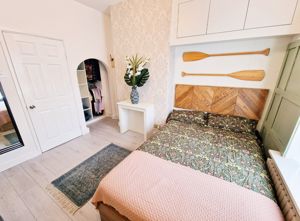 Photo 8- click for photo gallery